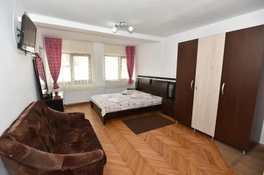 Vila Bianca Buşteni Exterior foto
